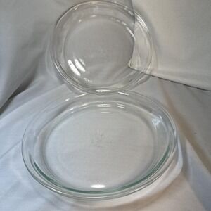 TWO  Vintage PYREX 9" Clear Glass Round 1 3/8" Deep Pie Plate Baking Dish #209